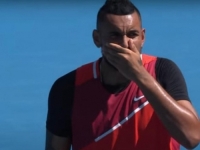 ŠOK U AUSTRALIJI: Kyrgios u afektu pogodio dijete na tribinama i rasplakao ga, pogledajte kako je jednim potezom zaslužio ovacije...