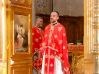 'SB' U SABORNOJ CRKVI PRESVETE BOGORODICE: Pogledajte kako je bilo na božićnoj liturgiji u Sarajevu (FOTO)