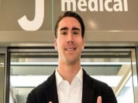 VLAHOVIĆ POTPISAO ZA JUVENTUS: Zadužio je dres sa brojem sedam, koji je...