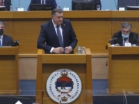 DODIK PONOVO 'BLISTA': 'U RS-u nikad veće plate, narod dobro živi, imamo mnogo prijatelja...' (VIDEO)