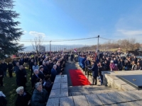 OBILJEŽENA TUŽNA GODIŠNJICA: 80 godina od ustaških zločina nad Srbima u Drakuliću, Motikama i Šargovcu