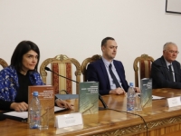 'SB' U REKTORATU UNIVERZITETA U SARAJEVU: Predstavljena knjiga o osmanistima BiH autora Enesa Pelidije (FOTO)