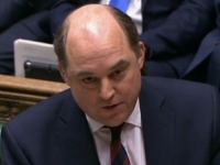 BRITANSKI MINISTAR ODBRANE BEN WALLACE TVRDI: 'Ukrajina na putu ka članstvu u NATO, Kremlju smo jasno dali na znanje da...'