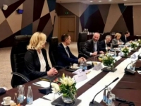 DOŠLA MU NAJDRAŽA: Čović na sastanku...