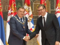 KRATKO, JASNO I PRECIZNO: Optužbe da Komšić 'potpaljuje vatru' dolaze od onih koji je nikad nisu ni ugasili!