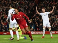 OVO VRIJEDI POGLEDATI: Liverpool napunio mrežu Leedsa do vrha, Tottenham doživio šok na Turf Mooru (VIDEO)