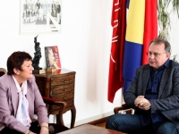 PORUKE SA SASTANKA PREDSJEDNIKA SDP-a S FRANCUSKOM AMBASADORICOM U BiH: Izbori će biti održani!