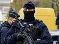 DRAMA U FRANCUSKOJ: Policija ubila naoružanog napadača u Parizu, ima ranjenih...