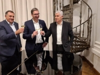 DODIK U DEFANZIVI, VUČIĆ U STRAHU, ČOVIĆ U BEDAKU: 'Srpski svet' u delirijumu zbog ruske agresije