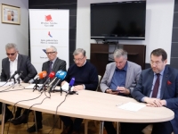 'SB' NA TRIBINI U SARAJEVU: 'Uskraćeni smo za informaciju koje su bile polazne osnove bh. stranaka u Neumu' (FOTO)