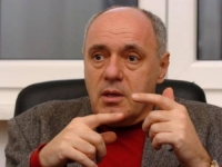 ŽARKO PUHOVSKI ZA 'SB' ANALIZIRA POLITIČARE KOJI PRIJETE BiH: 'Srpskog 'patriotu' Čovića Plenković je ukorio, Dodik zna da RS NIKADA neće biti država, a prznica Milanović je...'