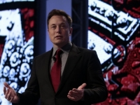 KAMION PUN SATELITSKIH TANJIRA: Elon Musk doveo je Starlink u Ukrajinu