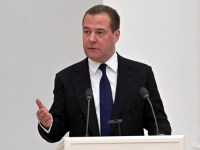 MEDVEDEV PRIJETI FRANCUZIMA: 'Pazite šta govorite i ne zaboravite da su se ekonomski ratovi često pretvarali u prave!'