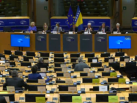 TOTALNI DEBAKL U SRCU EVROPSKE UNIJE: Europarlamentarci 'izrešetali' pitanjima Dodika i Čovića - 'Prekinite veze sa Kremljem' (VIDEO)