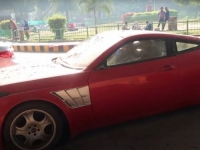 NAPUŠTEN NA ULICAMA GLAVNOG GRADA: U Indiji pronađen najčudniji Mercedes (VIDEO)