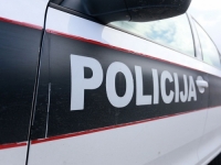 DA DOKAZ VODA NE ODNESE: Inspektor skočio u Drinu za paketićem marihuane koji je osumnjičeni bacio