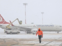 VRIJEME OTKAZANIH LETOVA:  Zbog velikog snijega u Istanbulu,  'Turkish Airlines'...