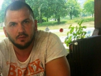 UHAPŠEN 'ŽESTOKI MOMAK' IZ SREBRENIKA: Otac fudbalera Muhameda Bešića pretukao brata i snahu