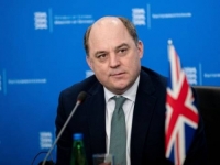 BRITANSKI MINISTAR UPOZORAVA PUTINA: 'Prestanite, prijete vam decenije izolacije'