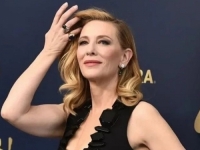 SMJELO I ODVAŽNO: Cate Blanchett u haljini s dubokim dekolteom koji izgleda vrlo sofisticirano (FOTO)