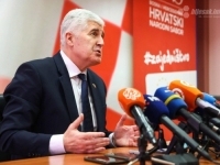 ČOVIĆ VJERUJE U ČUDA: Borrell dolazi u Sarajevo, pomoći će nam oko izbornog zakonodavstva!?