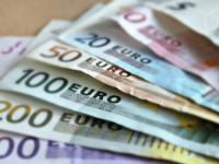 GRAĐANI SUMANUTO NAVALILI U MJENJAČNICE: 'Nestašica je eura, kupuju se kao ulje...'