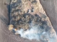 UKRAJINSKA NACIONALNA GARDA OBJAVILA SNIMKU: Pogledajte kako uništavaju neprijateljska vozila... (VIDEO)