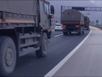 ISPRAVKA - EUFOR POJAČAVA SNAGE U BOSNI I HERCEGOVINI: Stiže novi konvoj oklopnih vozila prema Sarajevu; pogledajte njihov dolazak (VIDEO)