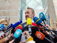 ČOVIĆEVI MEDIJI DOVODE ATMOSFERU DO USIJANJA: 'Bakir Izetbegović je srušio izbornu reformu, želi od Federacije napraviti Bošnjačku Republiku!'