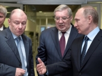 NAJBOGATIJI RUS PREKLINJE PUTINA: 'Ne čini to, to bi nas vratilo 100 godina unatrag, u 1917. godinu!'