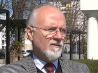 EKONOMSKI STRUČNJACI O NAJAVAMA VLASTI: Rast penzija u Republici Srpskoj - teško izvediva kategorija... (VIDEO)
