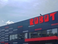MILIONSKA INVESTICIJA U SRCU BOSNE: Robot otvara novi centar i najavljuje zaposlenje 1.000 novih radnika...