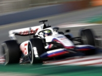 KVALIFIKACIJE ODMAH ZAUSTAVLJENE: Mick Schumacher doživio tešku nesreću u Saudijskoj Arabiji, prevezen u bolnicu (VIDEO)