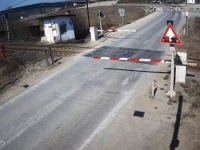 OBJAVLJEN SNIMAK STRAVIČNE NESREĆE u BiH: Voz smrskao vozilo nesmotrenog vozača (VIDEO)