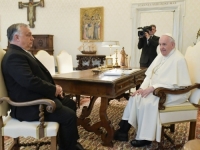 DOŠAO RED I NA NJEGA: Papa Franjo po prvi put primio Orbana, zahvalio mu na...