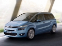 JOŠ JEDAN MODEL ODLAZI U PENZIJU: A za ovim će najviše žaliti velike obitelji