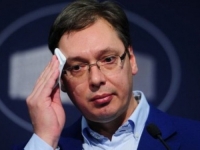URNEBESNO IZ SRBIJE: Zaključao oca u podrum da ne bi glasao za Vučića (VIDEO)