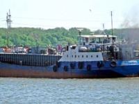 SPAŠENI SVI ČLANOVI POSADE: Brod sa 750 tona goriva potonuo kod obale Tunisa