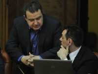 JEDAN ĆE, MOŽDA, DO KINE, A DRUGI TREBA DA BRINE: Dačić i Vulin sporni zapadnim vladama, Vučić na potezu