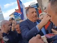 PRIMITIVNO, IMBECILNO, ODVRATNO: Dodik sa 100 KM počastio lole što će 'ubiti Schmidta'