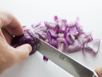 CRVENI, CRNI, BIJELI: Šta se događa tijelu kada jedemo luk?