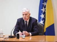 PRLJAVA IGRA DRAGANA ČOVIĆA: Ne zanimaju ga presude Evropskog suda, smetaju mu odluke Inzka i Schmidta