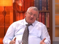 SPORNI HOLANDSKI DOKUMENT: Pogledajte kako je Šešelj pohvalio izvještaj o Srebrenici čija je koautorica Nevenka Tromp (VIDEO)