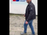UZNEMIRUJUĆI SADRŽAJ: Pogledajte napad Vučićevih batinaša na lidera PSG-a Pavla Grbovića