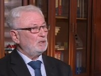IVO MIRO JOVIĆ, BIVŠI ČLAN PREDSJEDNIŠTVA BiH, IZVRIJEĐAO KOMŠIĆA: 'Sejdo Bajramović je drugi bošnjački član, ne mogu mu izgovoriti ime zato što je on čovjek koji je upropastio ovu zemlju'