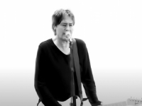 'TUGO MOJIH DANA': Bezvremenski hit 'O, Ana'  Srebrnih krila ima novi zvuk (VIDEO)