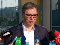 VUČIĆU NAKON GLASANJA NIJE DOBRO: Obožavam hrvatske medije, kad god me napadnu...