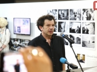 'SB' NA LICU MJESTA: Otvorena izložba 'Tragovi humanosti' Damira Šagolja i Remyija Ourdana (FOTO)