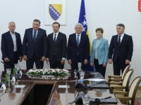 AMERIČKI SENATOR ISKRENO: Iza kulisa na balkanskom putovanju - ''OK, Aleksandre', odgovorio sam uzrujano, 'želimo znati...''