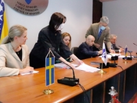 'SB' NA POTPISIVANJU UGOVORA: Osigurana bespovratna sredstva Evropske unije za dva projekta na Koridoru 5C (FOTO)